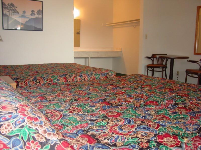 Good Nite Inn Віттіер Номер фото