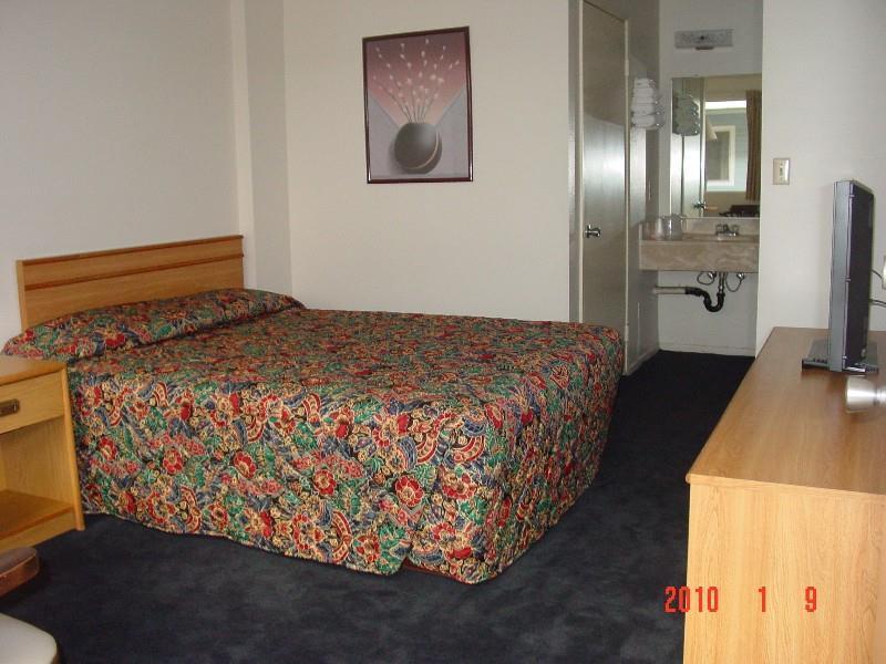 Good Nite Inn Віттіер Номер фото
